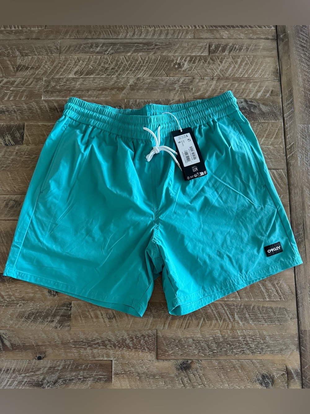Oakley Men’s  Robinson Rc 16" Beachshort